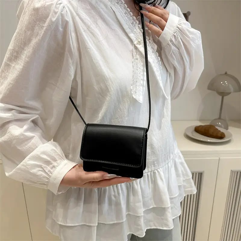 Velora Everyday Crossbody Bag